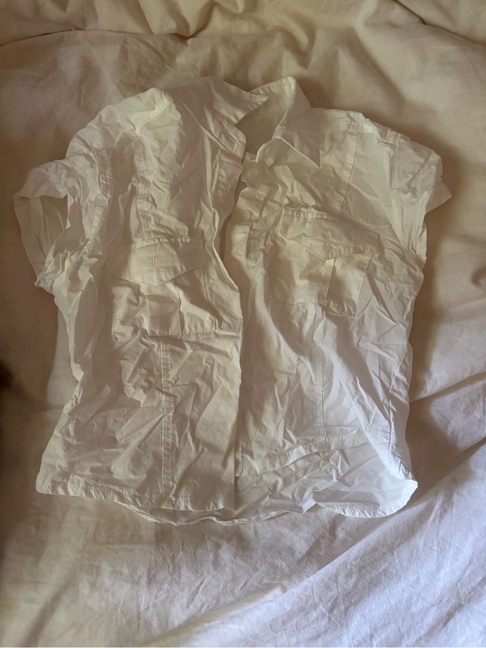 Casual White Short-Sleeve Button Down Shirt